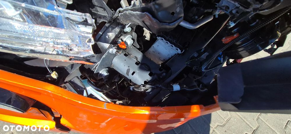 Renault Clio 1.6 E-TECH Equilibre - 10