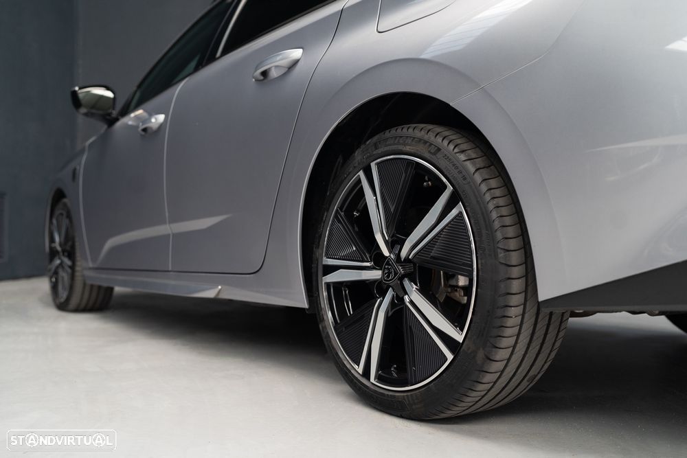 Peugeot 308 SW 1.6 Hybrid GT Pack e-EAT8 - 33