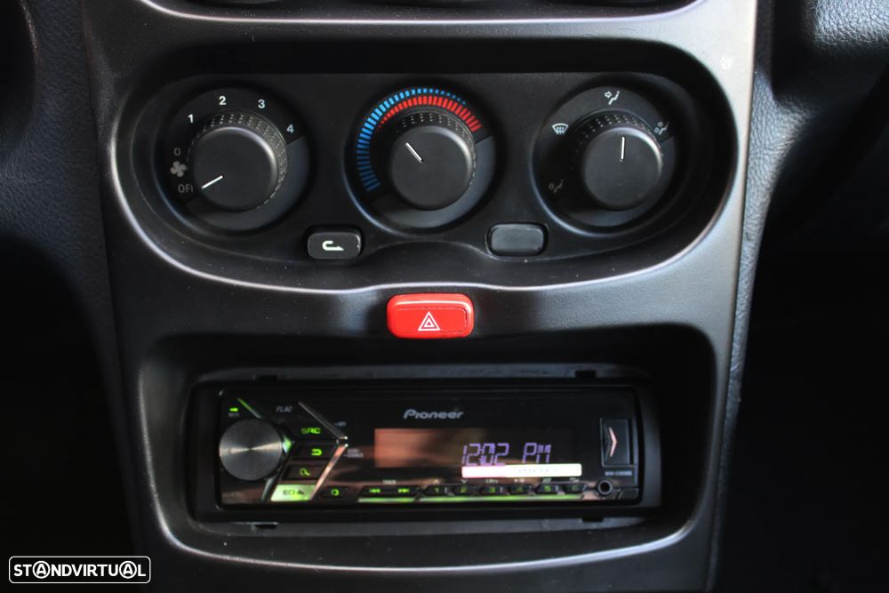 Alfa Romeo Spider 2.0 Twin Spark Base - 36