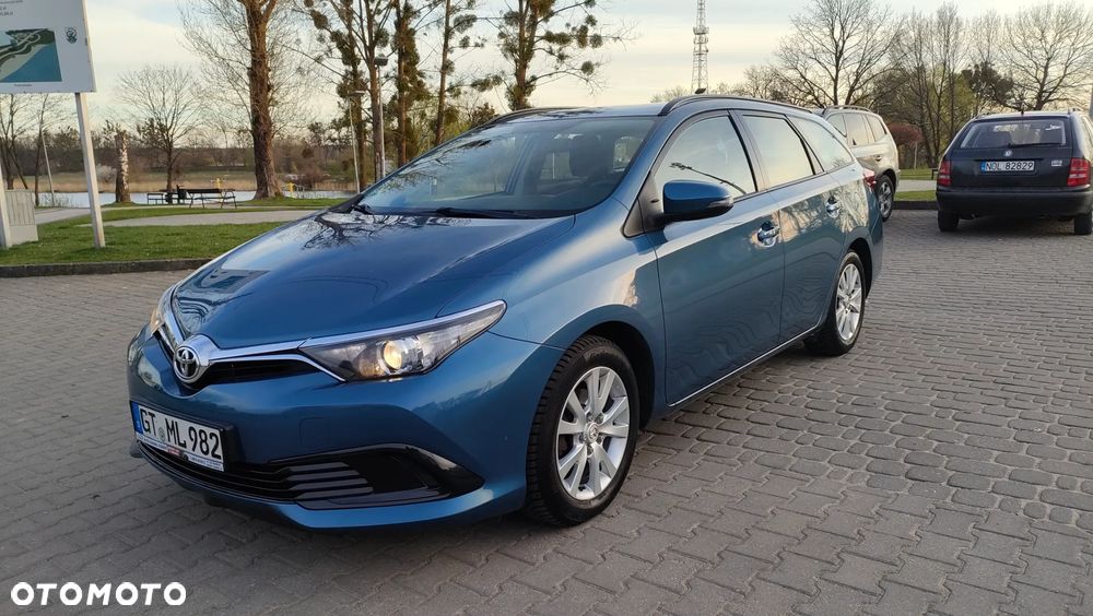 Toyota Auris 1.33 Dual-VVT-i Comfort - 3