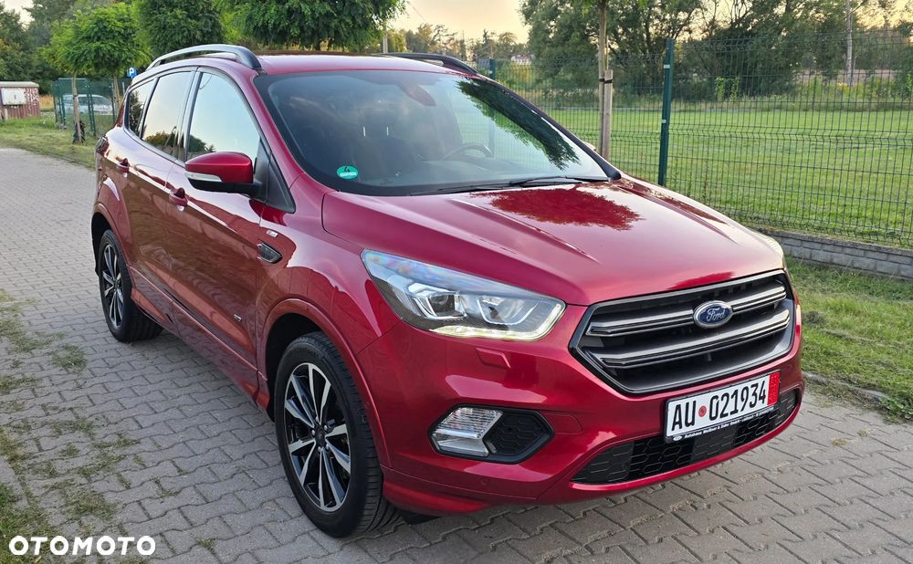Ford Kuga 2.0 TDCi 4x4 ST-Line - 5