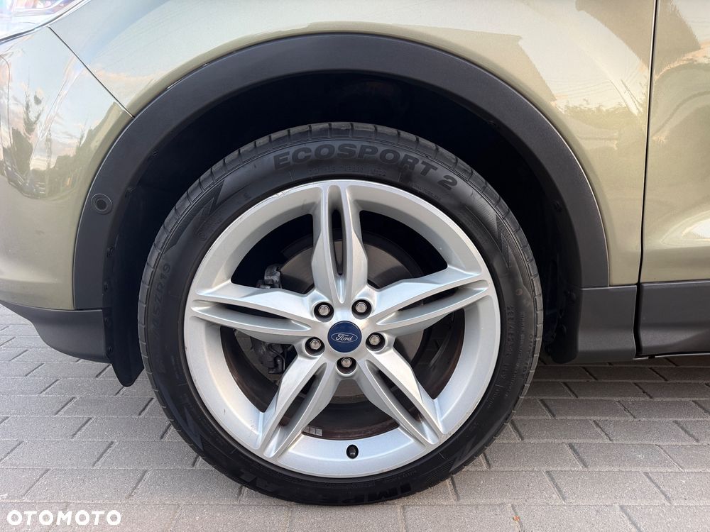 Ford Kuga 1.6 EcoBoost 2x4 Titanium - 11