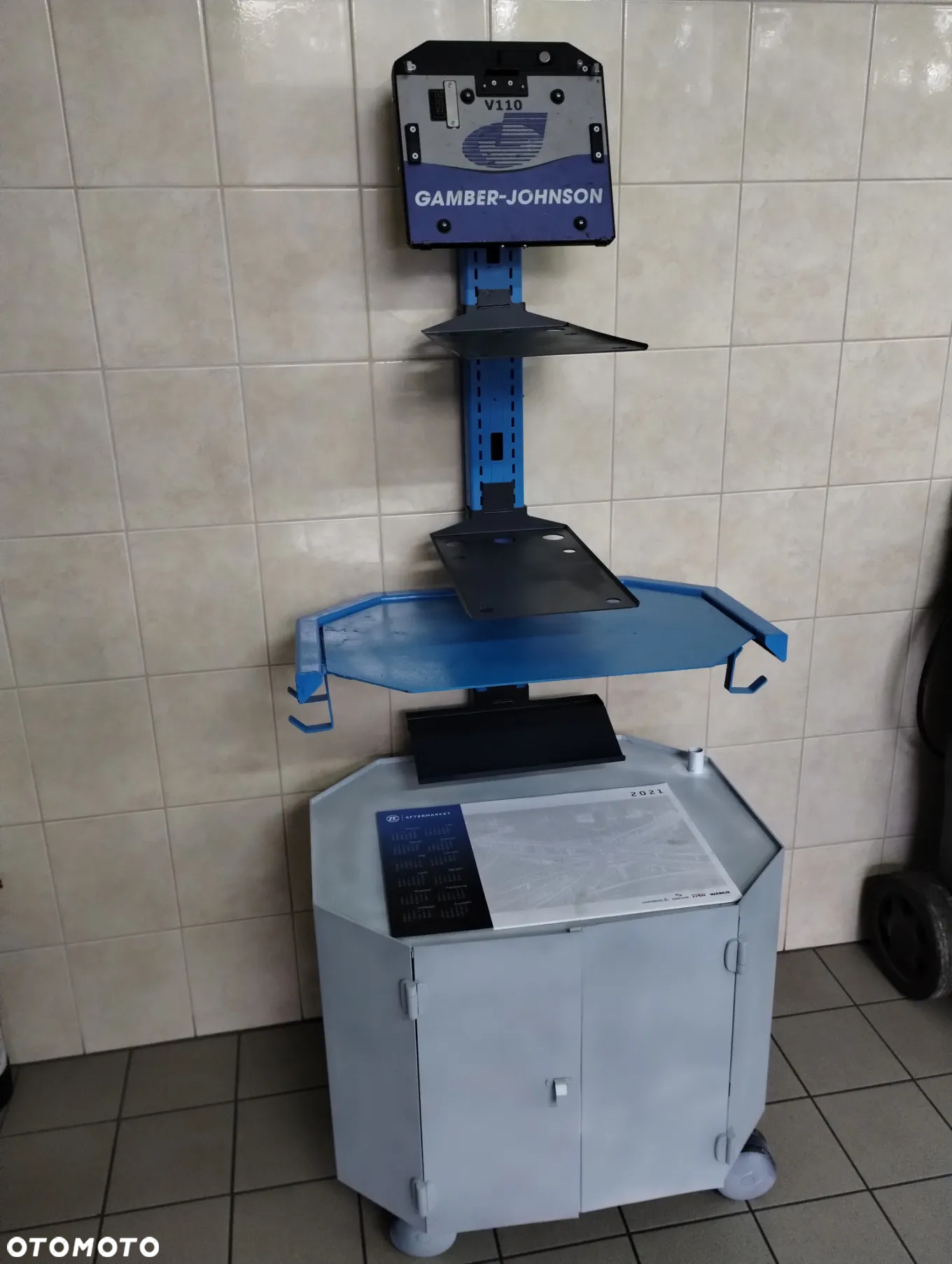 Wózek - Regał - Szafka pod tester usterek Kts i FSA Bosch - 2