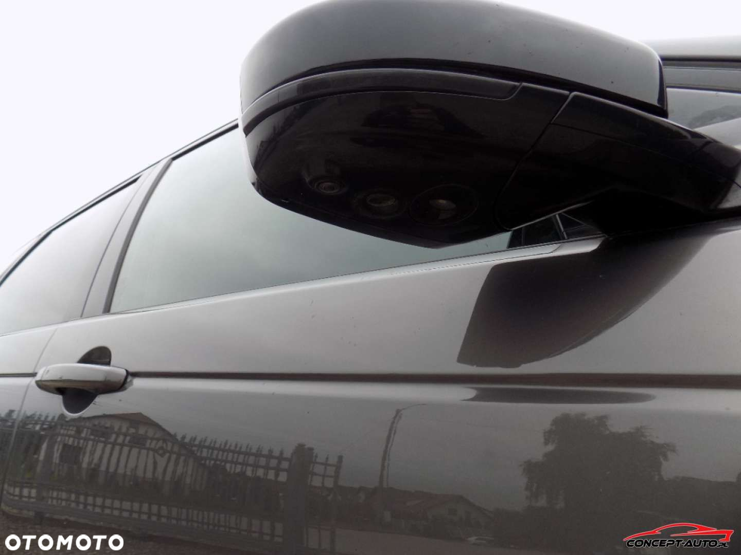 Land Rover Discovery Sport - 18