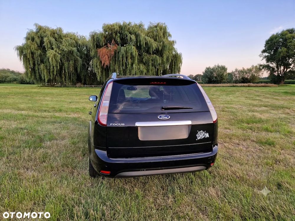 Ford Focus 1.8 Ghia - 3