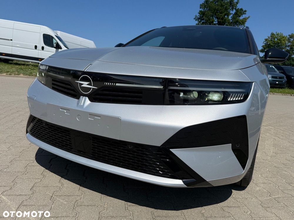 Opel Astra - 8