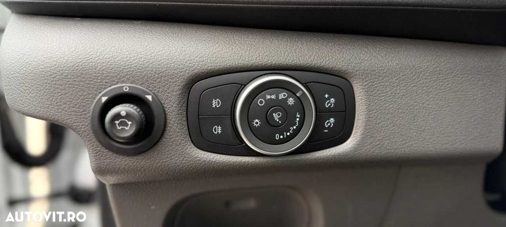 Ford Transit - 17