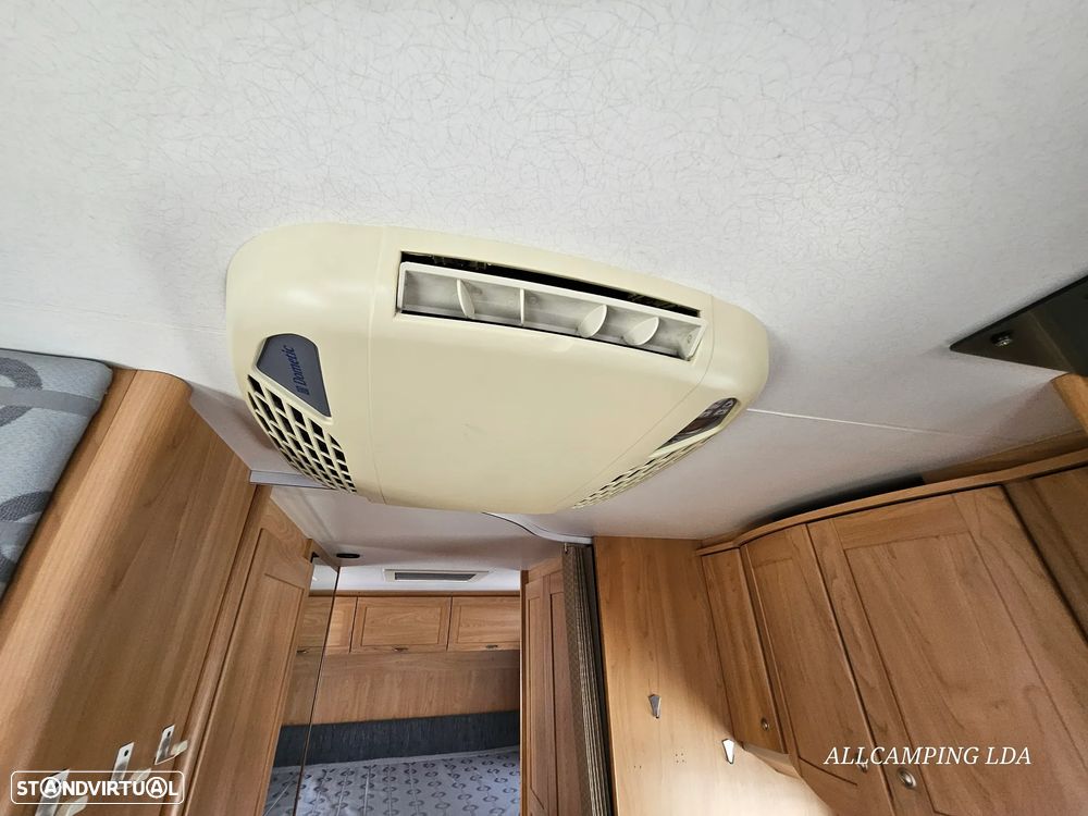 Burstner A-Modell A748-2 CAMA TRANSVERSAL - 41