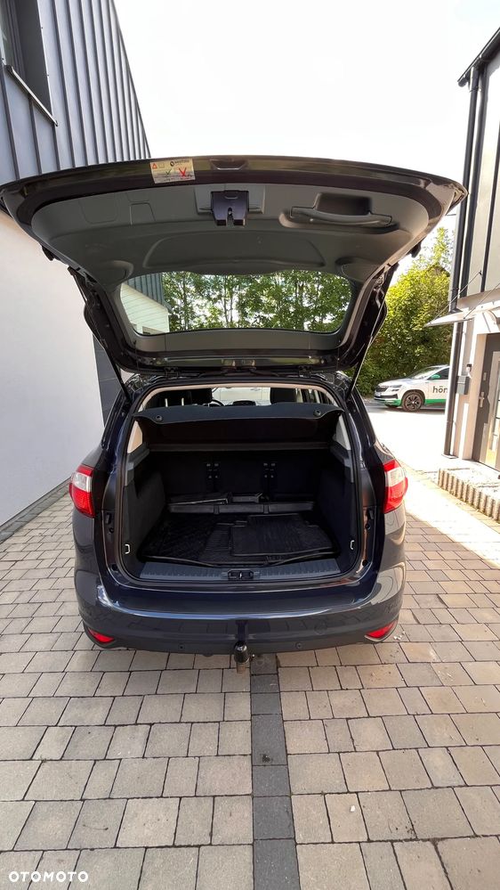 Ford C-MAX - 13
