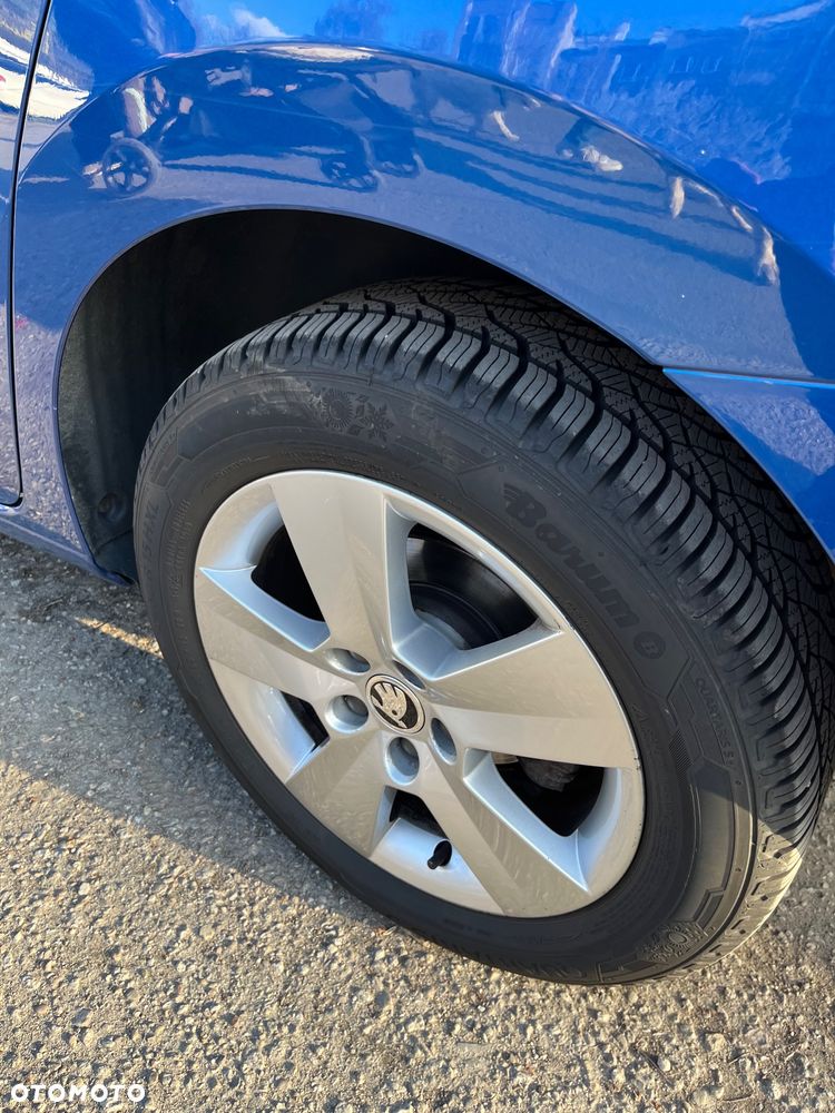 Skoda RAPID Spb 1.0 TSI Drive - 11