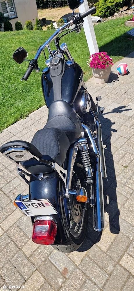 Harley-Davidson Dyna Street Bob - 3