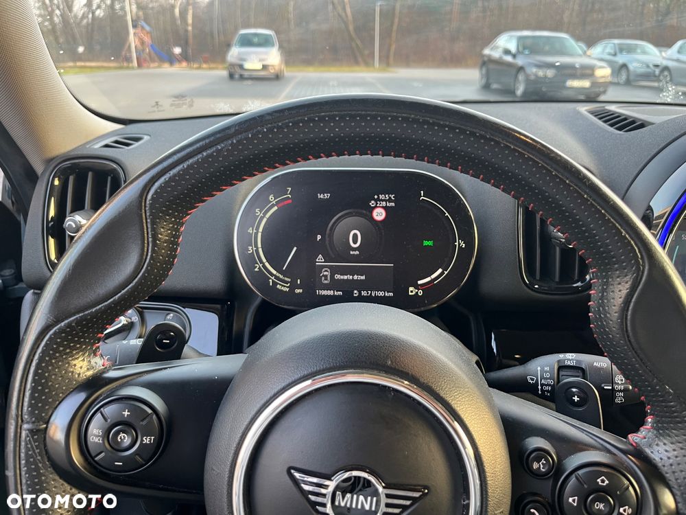 MINI Countryman - 16