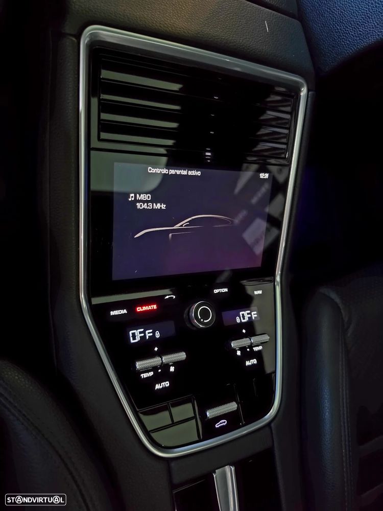 Porsche Panamera S E-Hybrid - 18