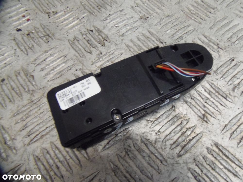Przełącznik szyb lusterek  BMW e60 - 3