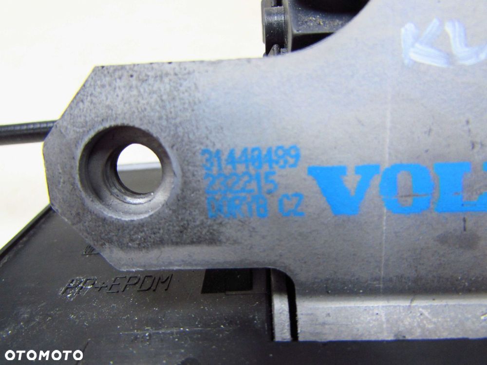 VOLVO XC60 08-17 ZAMEK KLAPY BAGAZNIKA TYL 31440489 ELEKTRYCZNA KLAPA 5 PIN - 5