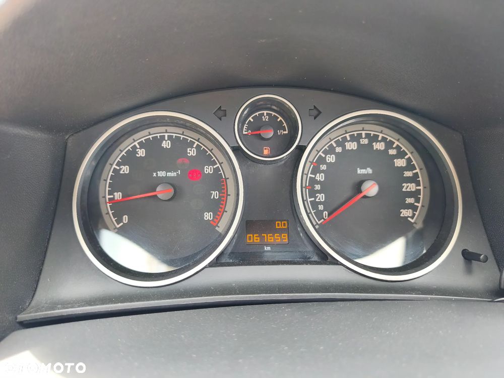 Opel Astra 1.8 Endless Summer - 18