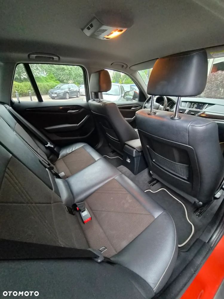 BMW X1 xDrive20d xLine - 14