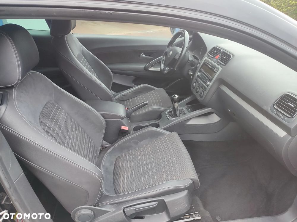 Volkswagen Scirocco - 8