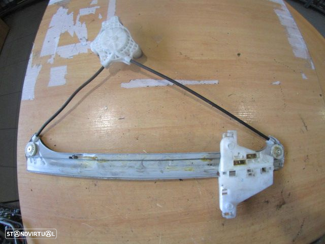 Elevador Sem Motor 5Z3837462A VW FOX (5Z) 2006 1.4TDI 70CV 3P CINZA FD - 2