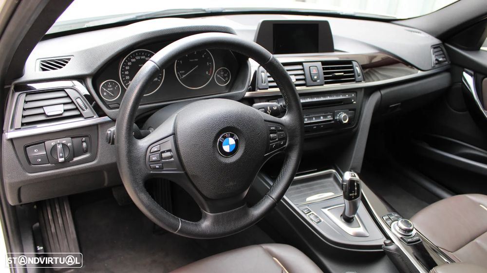 BMW 320 d Sport-Aut. Luxury Line - 15