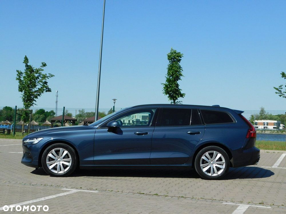 Volvo V60 B3 B Essential - 19