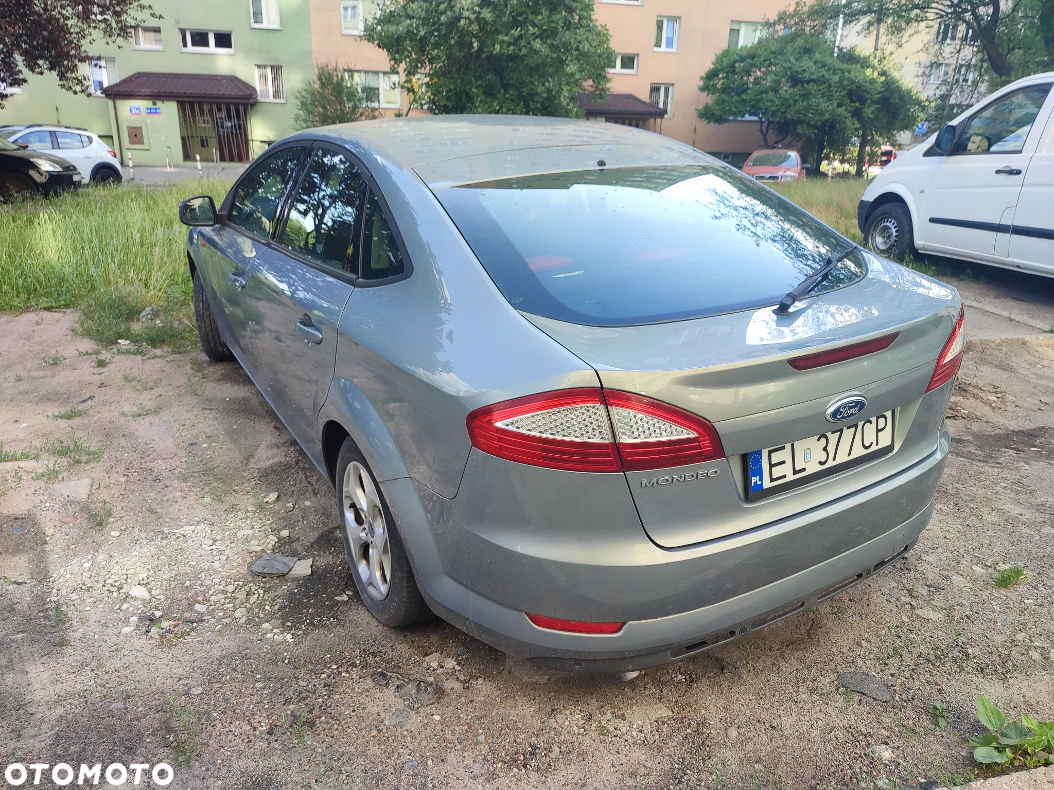 Ford Mondeo 1.6 Ambiente - 4