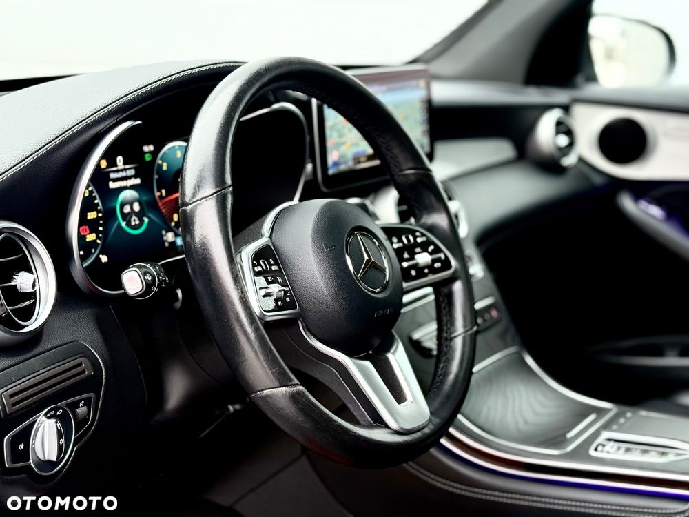 Mercedes-Benz GLC 200 d - 24