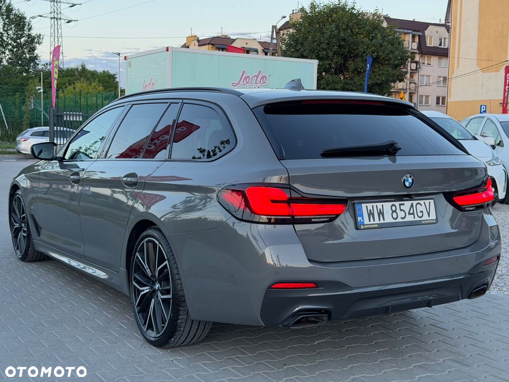 BMW Seria 5 530d xDrive M Sport Edition - 3