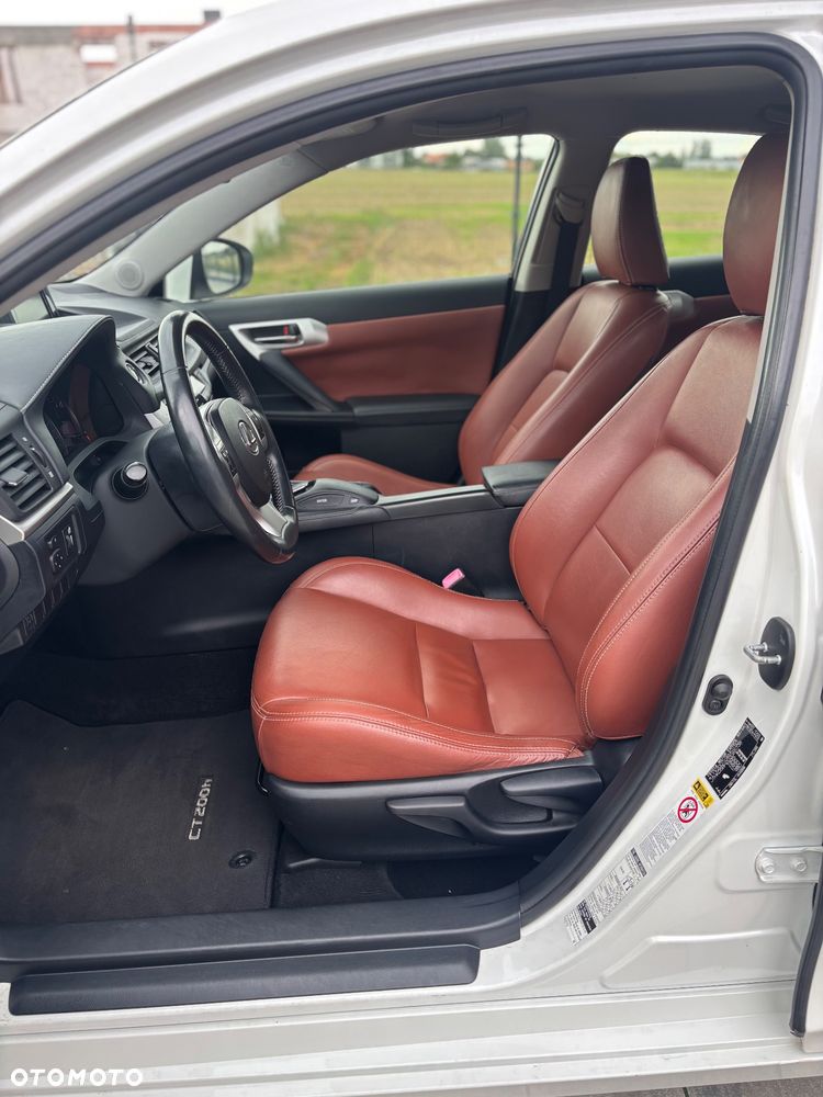 Lexus CT Impression Line - 16