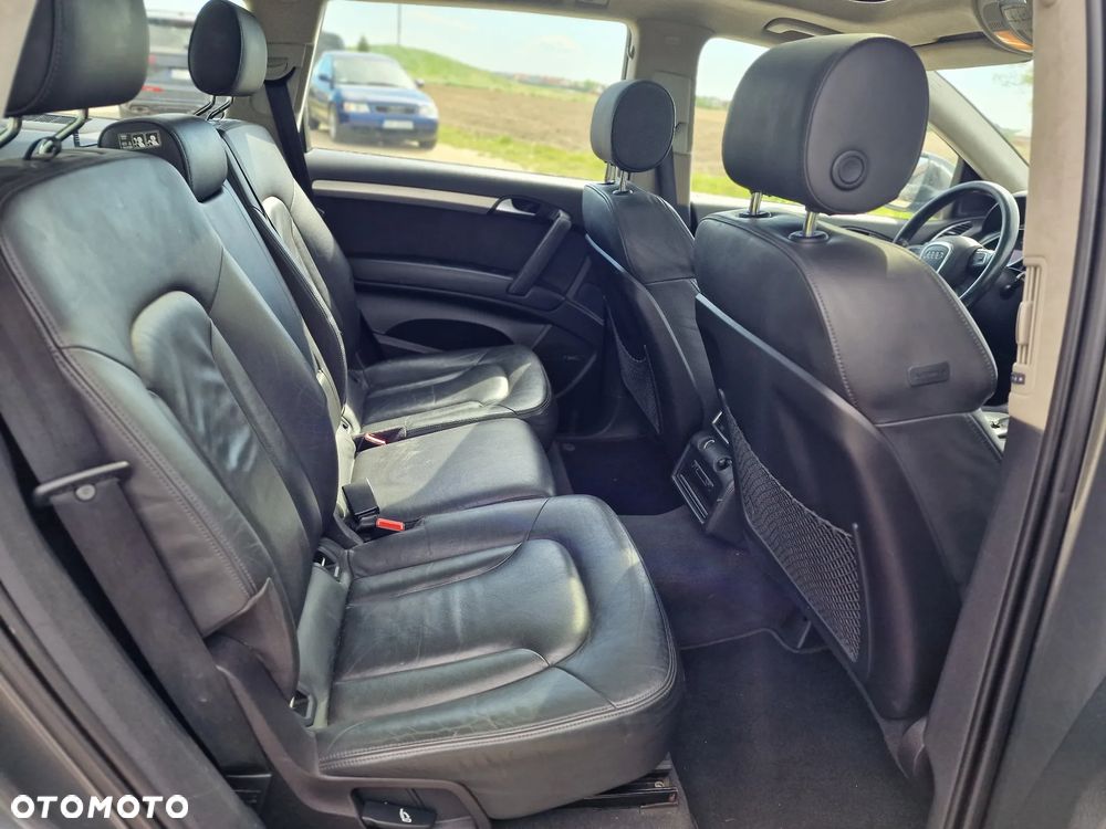 Audi Q7 - 29