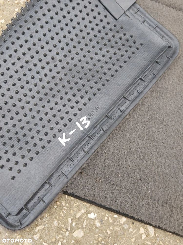 TOYOTA SIENNA dywaniki dywanik wykładzina - 4