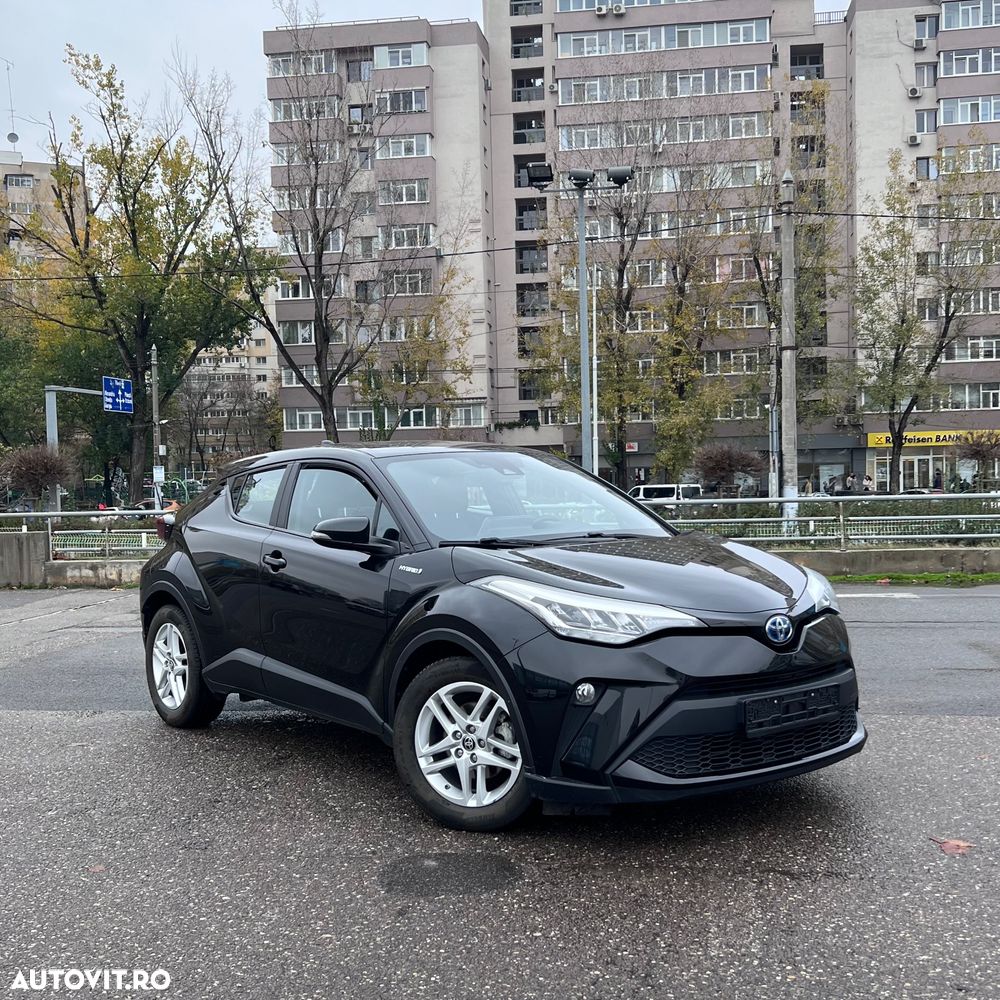 Toyota C-HR Hybrid Business-Edition - 1
