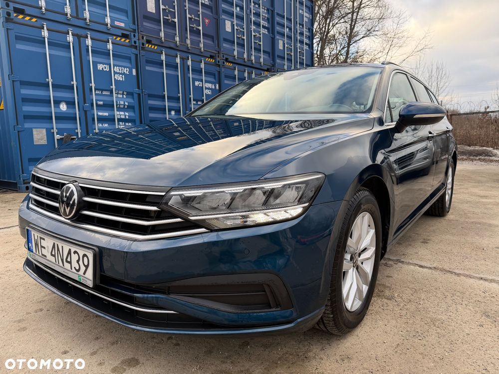 Volkswagen Passat 1.5 TSI EVO Business - 1