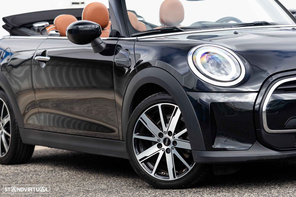 MINI Cabrio Cooper Premium Extra Classic Auto - 24