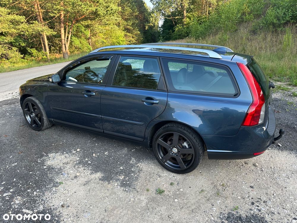 Volvo V50 2.0 Momentum - 25