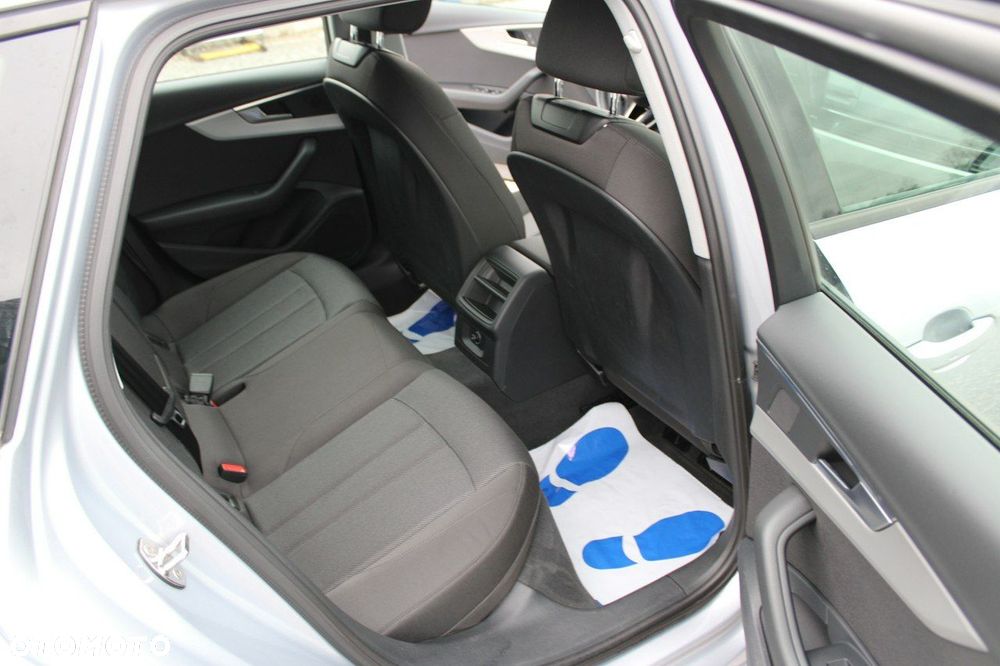 Audi A4 Avant - 36