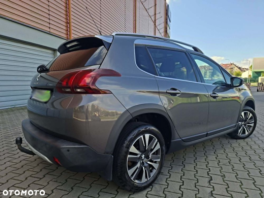 Peugeot 2008 BlueHDi 100 STOP & START Allure - 5