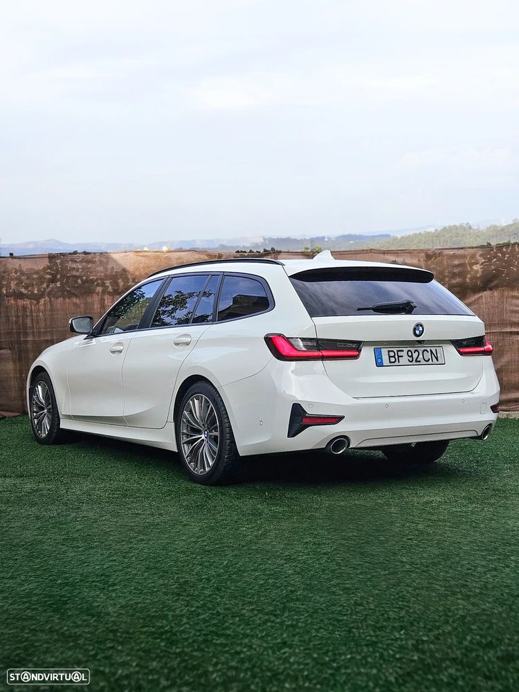 BMW 320 d Aut. Sport Line - 4