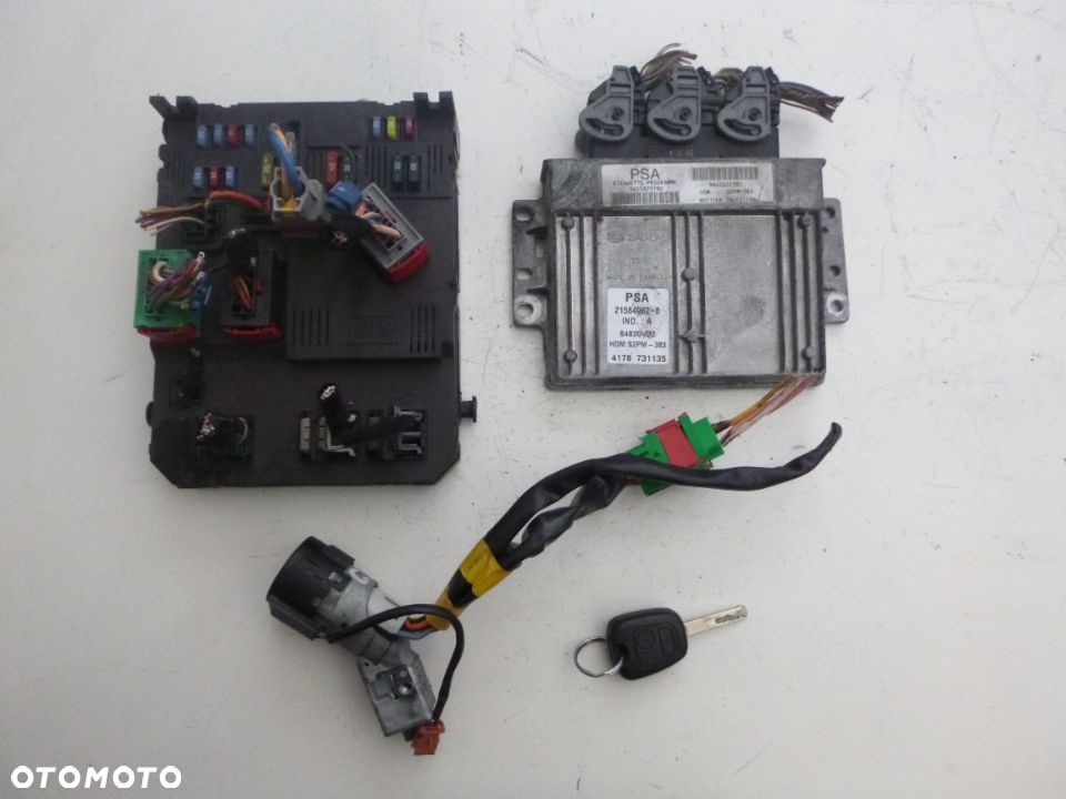 Citroen C3 Pluriel 1,4 8V sterownik 9655829780 9642222380 - 1