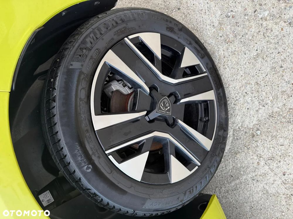 Peugeot 208 Elektromotor 136 E-Style - 40