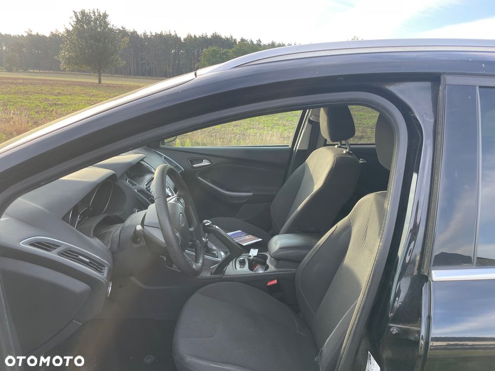 Ford Focus 2.0 TDCi DPF Titanium - 17