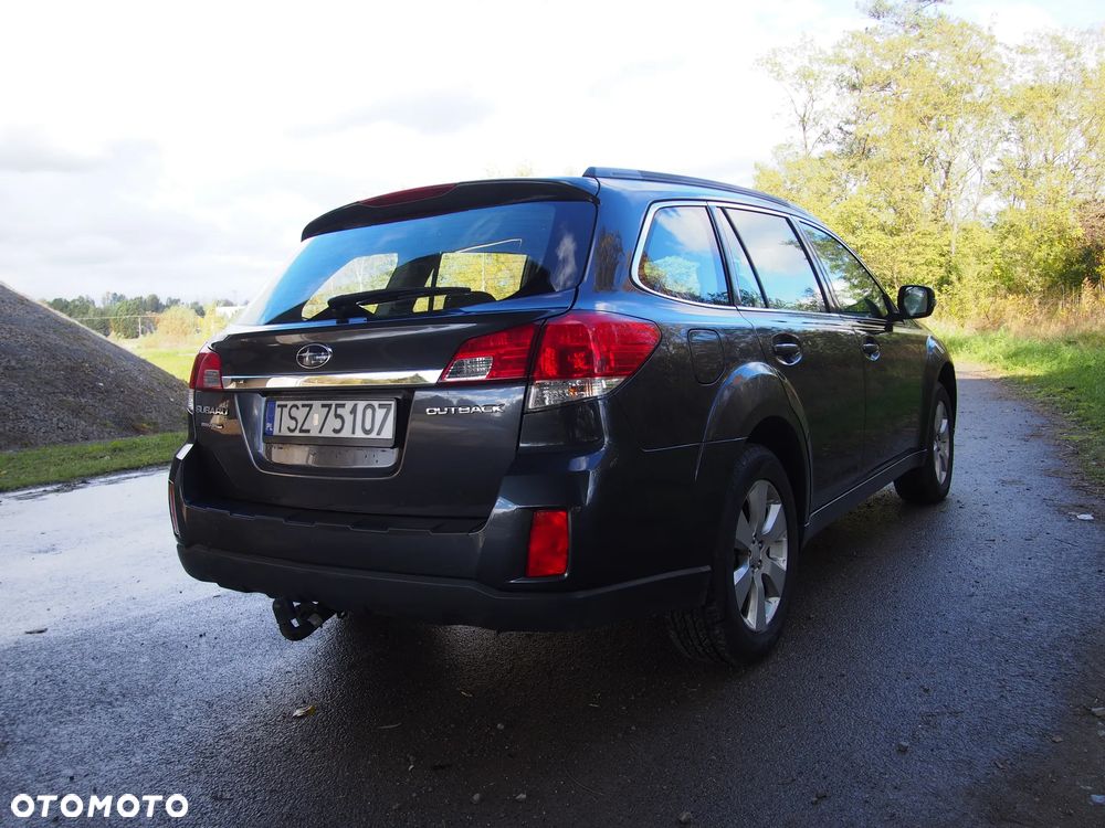Subaru Outback 2.5i Lineartronic Active - 13