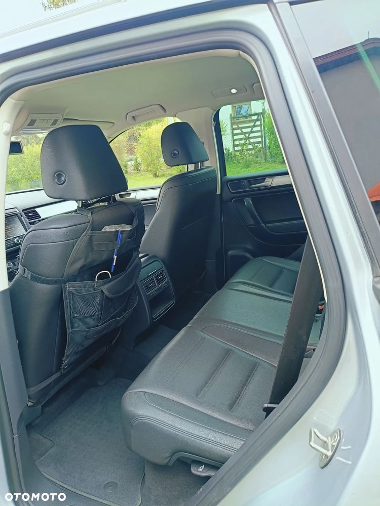 Volkswagen Touareg - 16