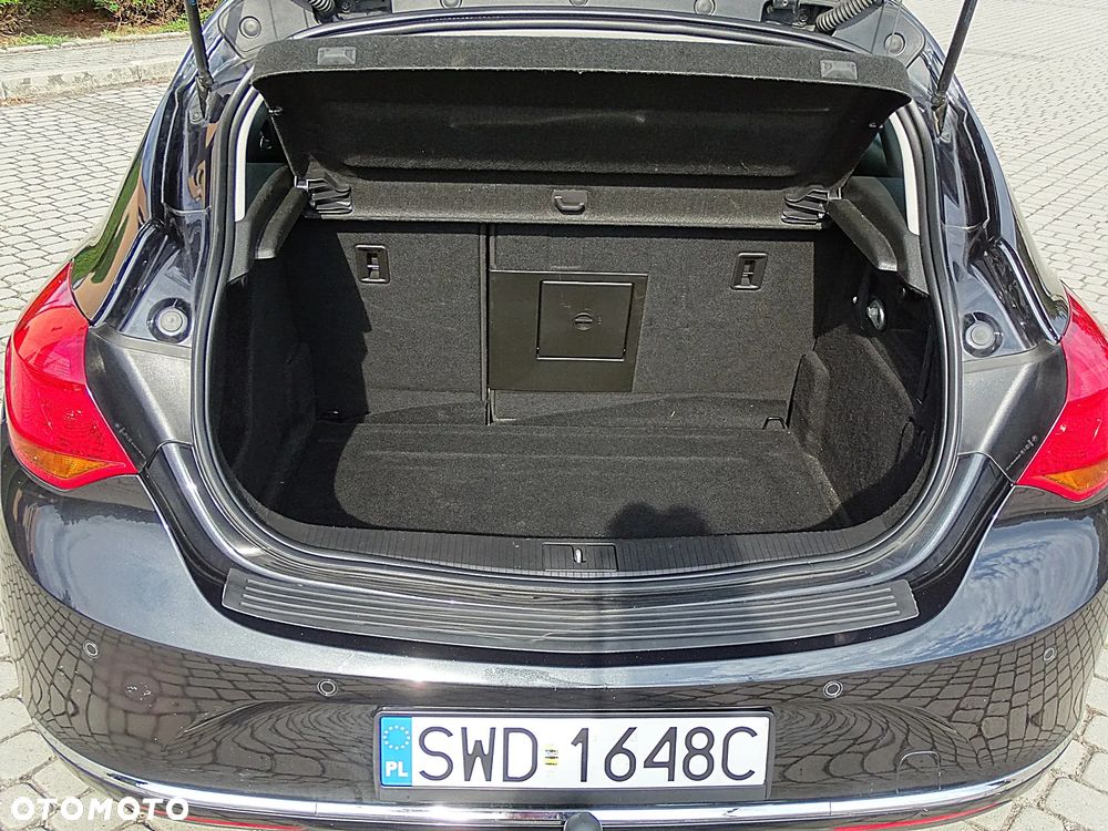 Opel Astra 1.4 T Cosmo EU6 - 24