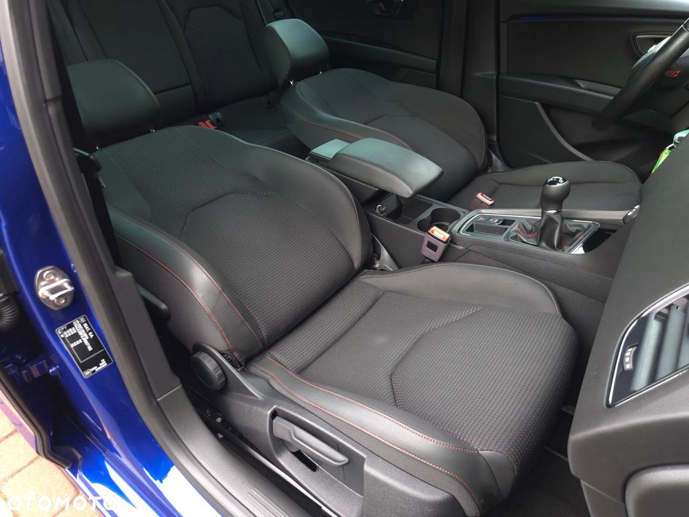 Seat Leon 2.0 TDI FR Black S&S - 34