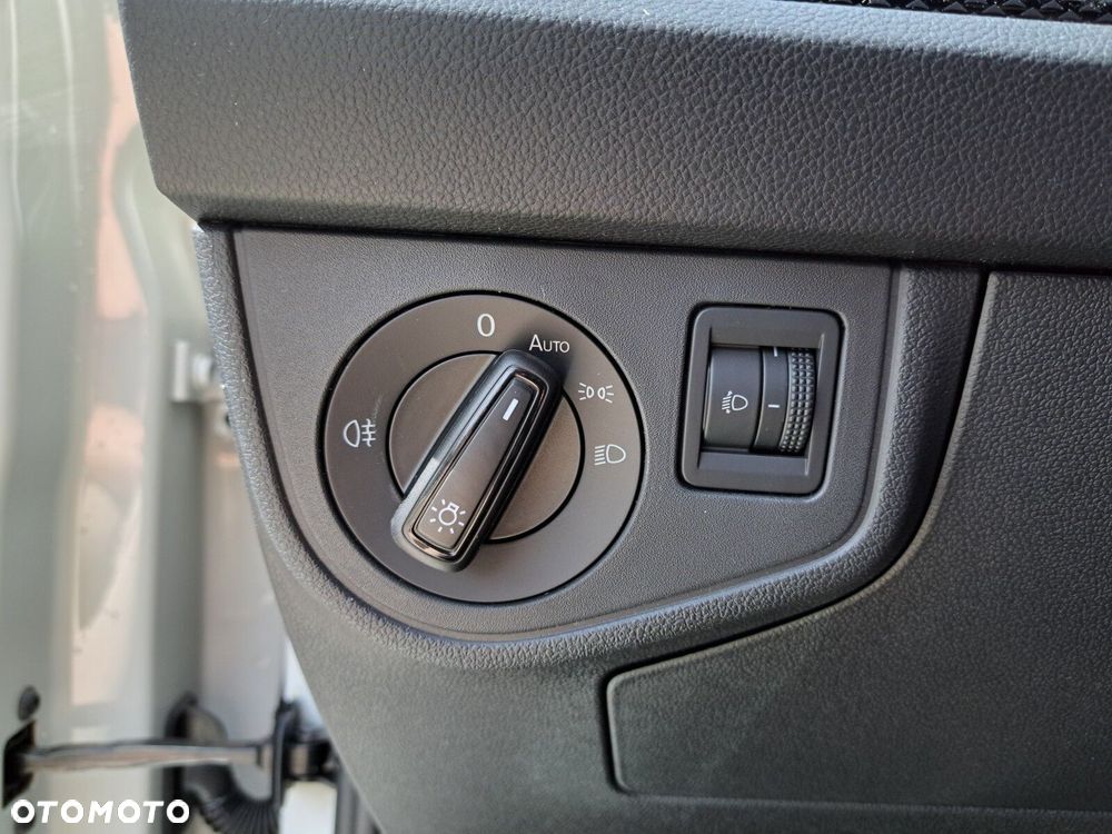 Volkswagen Taigo 1.0 TSI Pure DSG - 27