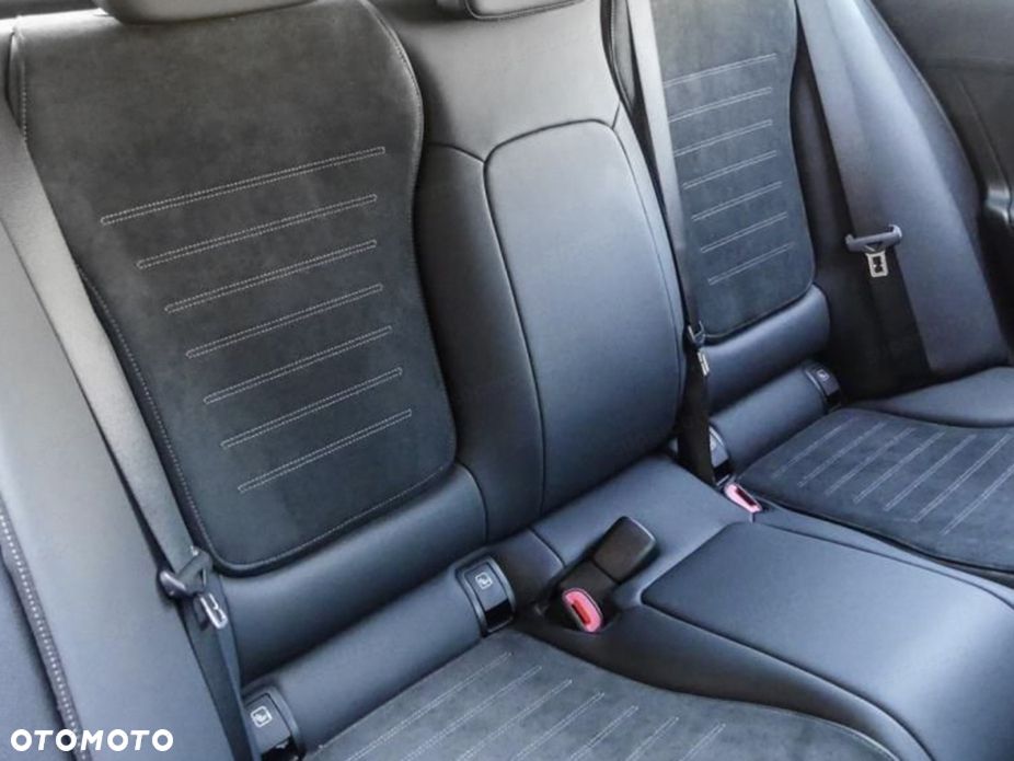 Mercedes-Benz Klasa C - 16