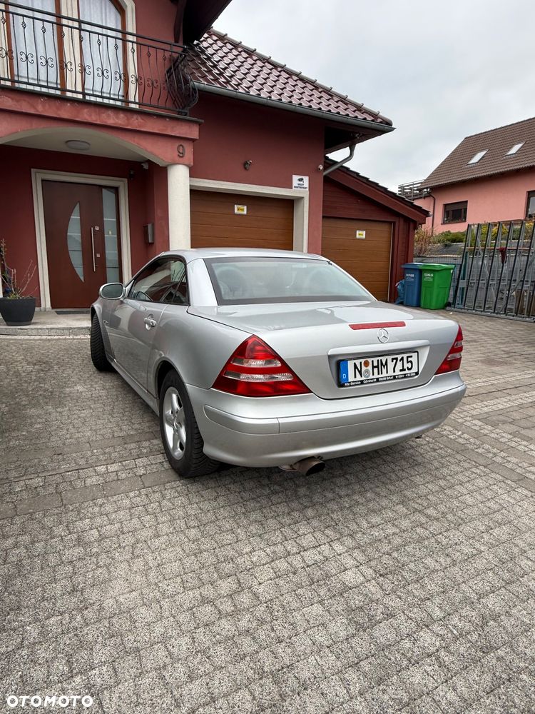 Mercedes-Benz SLK - 4