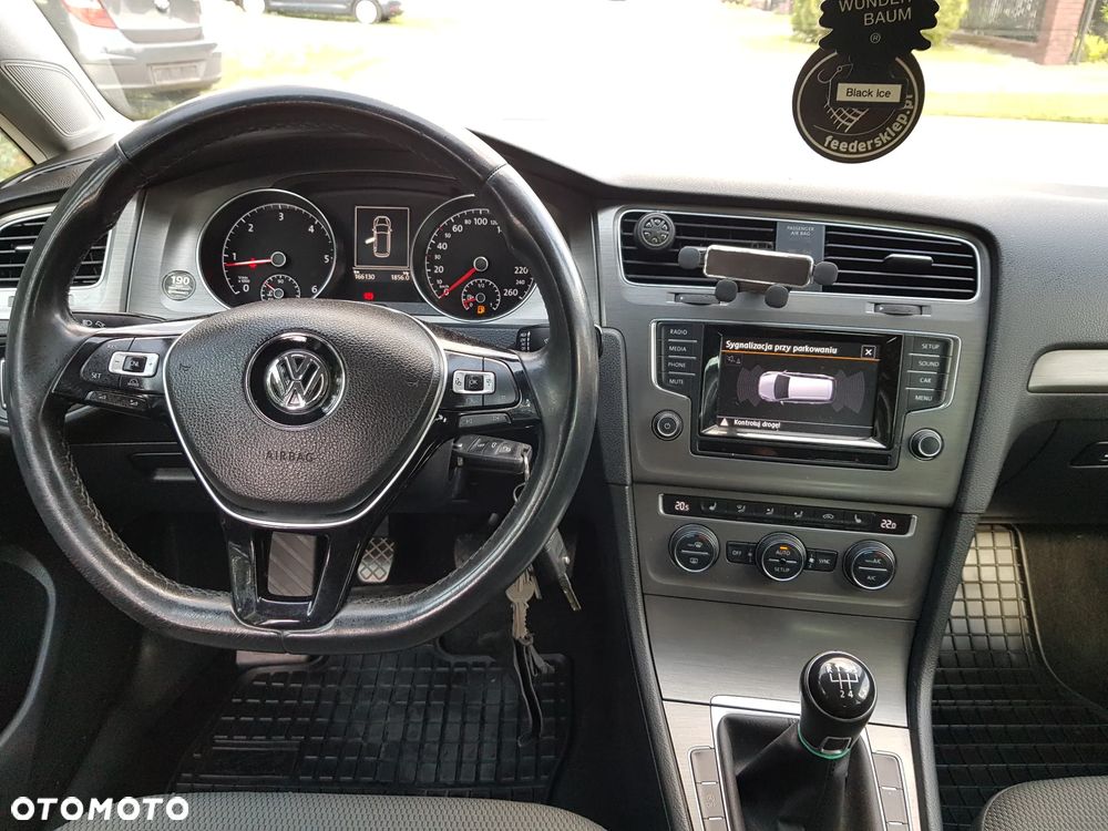 Volkswagen Golf 1.6 TDI BlueMotion Technology Comfortline - 28