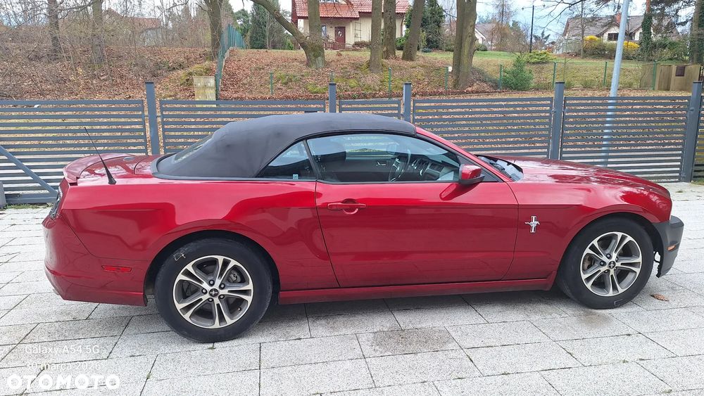 Ford Mustang 3.7 V6 Premium - 1